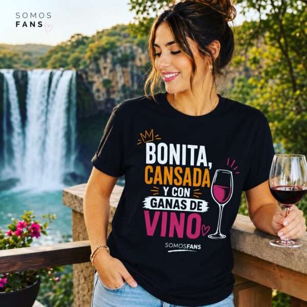 Bonita cansada y con ganas de vino